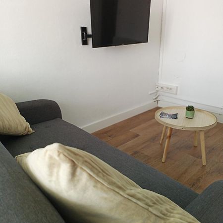 Appartement Proche Centre Ville / 3 Chambres Περπινιάν Εξωτερικό φωτογραφία